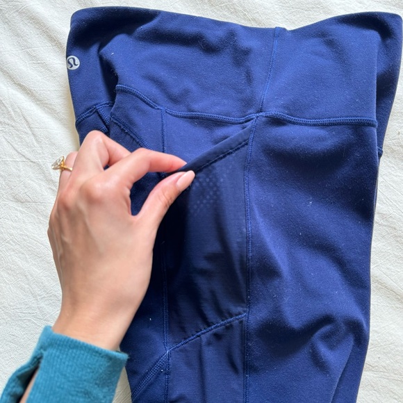 Navy Blue Lululemon Leggings - Mesh - Picture 3 of 5